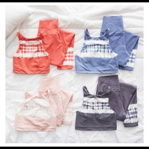 Aerie crop sports bra top and matching leggings